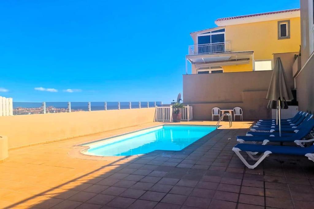 Comfortable 2 Bed In Appartement *